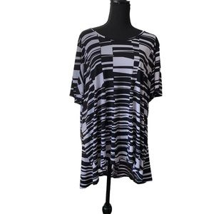 Avenue Black/White Print Blouse